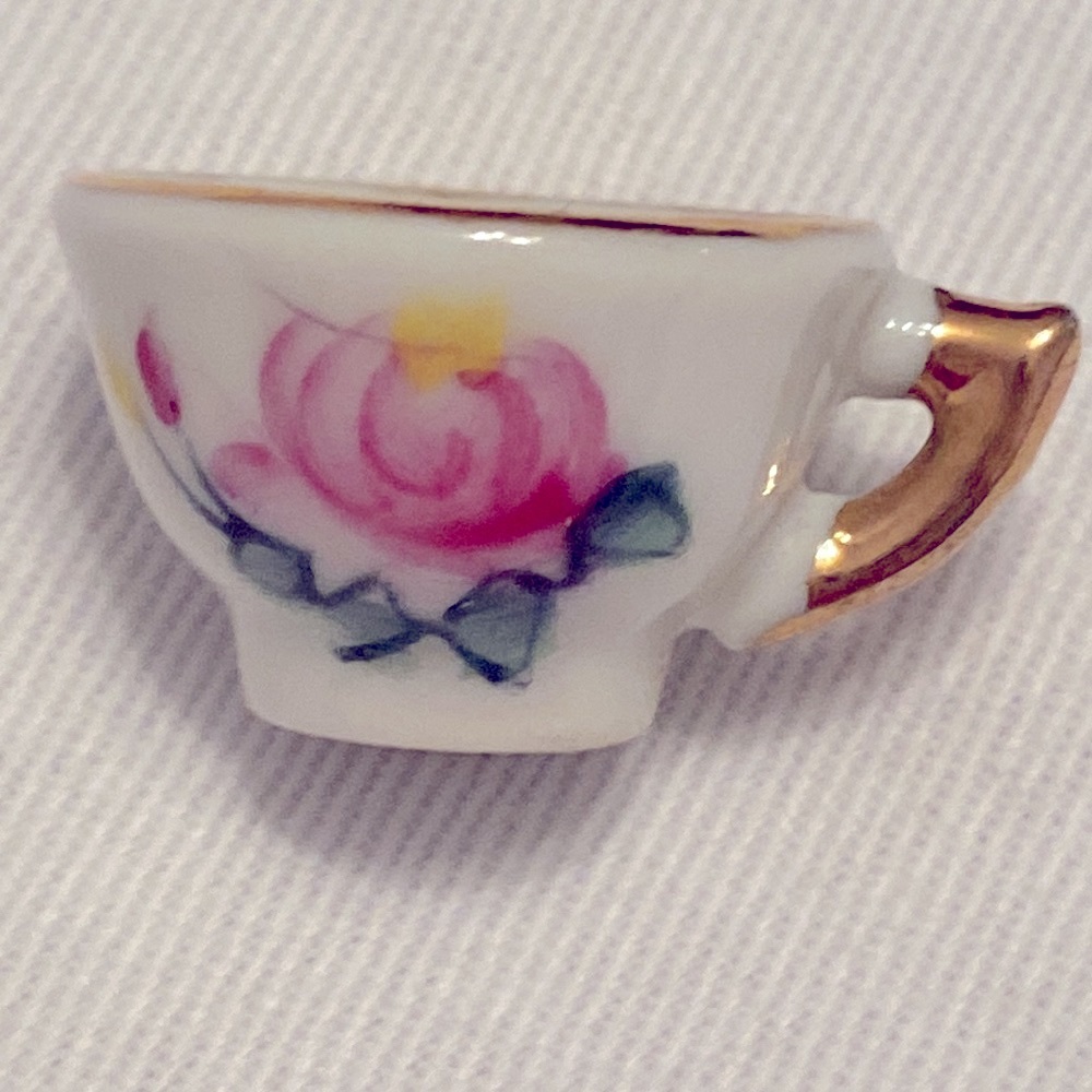 JULY Vintage Birth month Miniature tea cup and saucer with stand - Picture 6 of 11